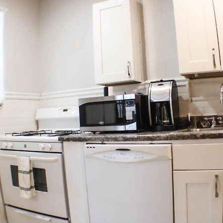Appartamento Massive 4 Bed House-Short Walk To Amazing View Pittsburgh Esterno foto