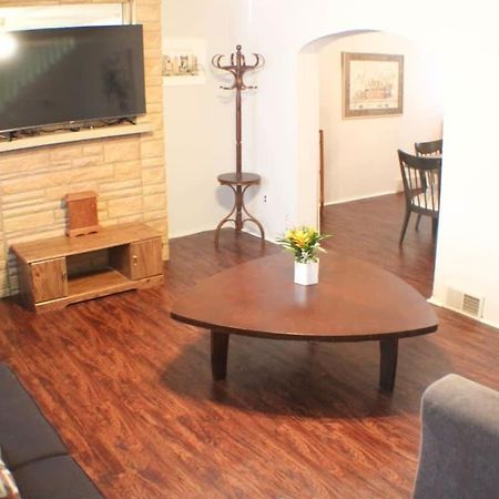 Appartamento Massive 4 Bed House-Short Walk To Amazing View Pittsburgh Esterno foto