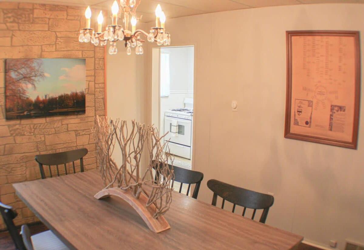 Appartamento Massive 4 Bed House-Short Walk To Amazing View Pittsburgh Esterno foto