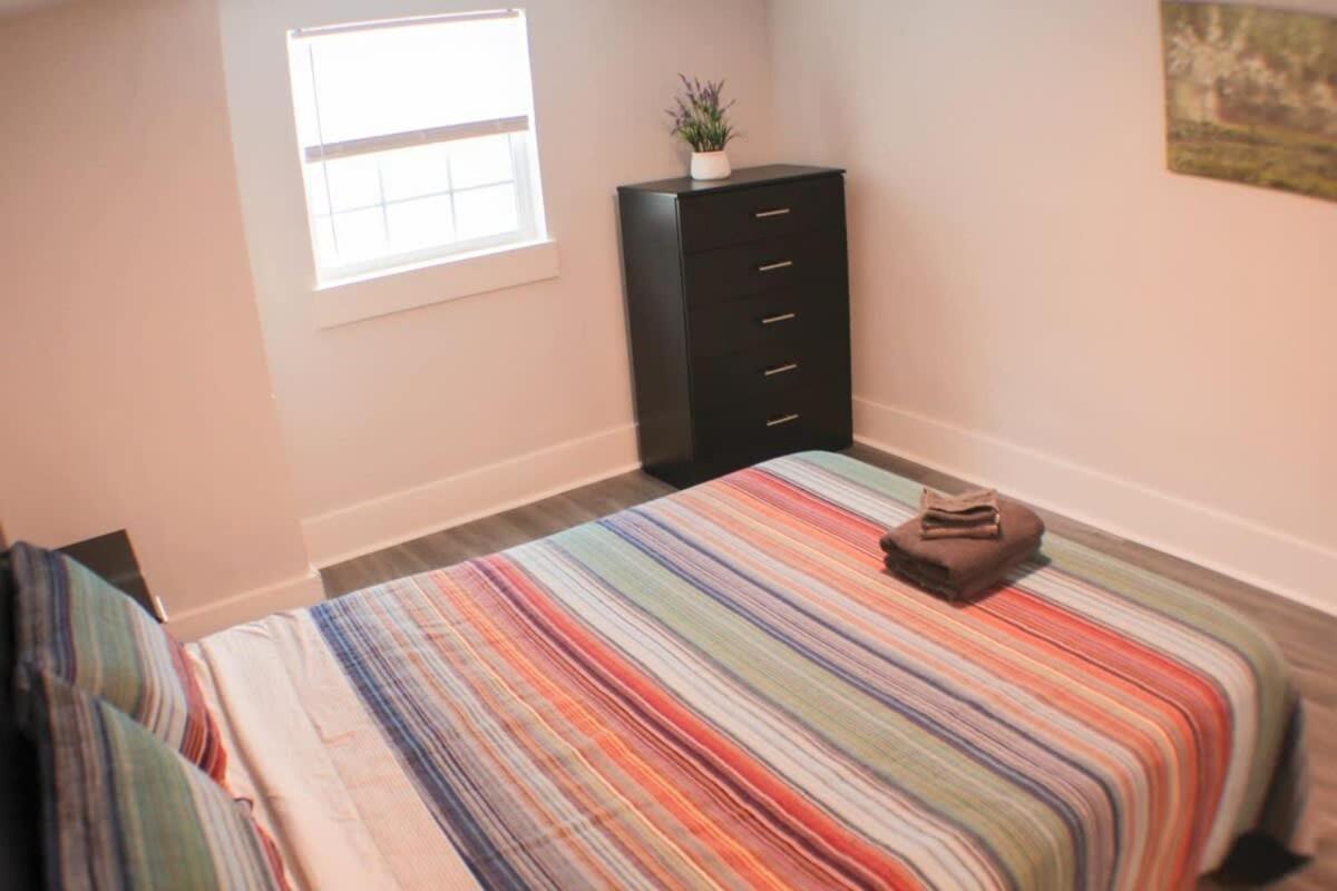 Appartamento Massive 4 Bed House-Short Walk To Amazing View Pittsburgh Esterno foto
