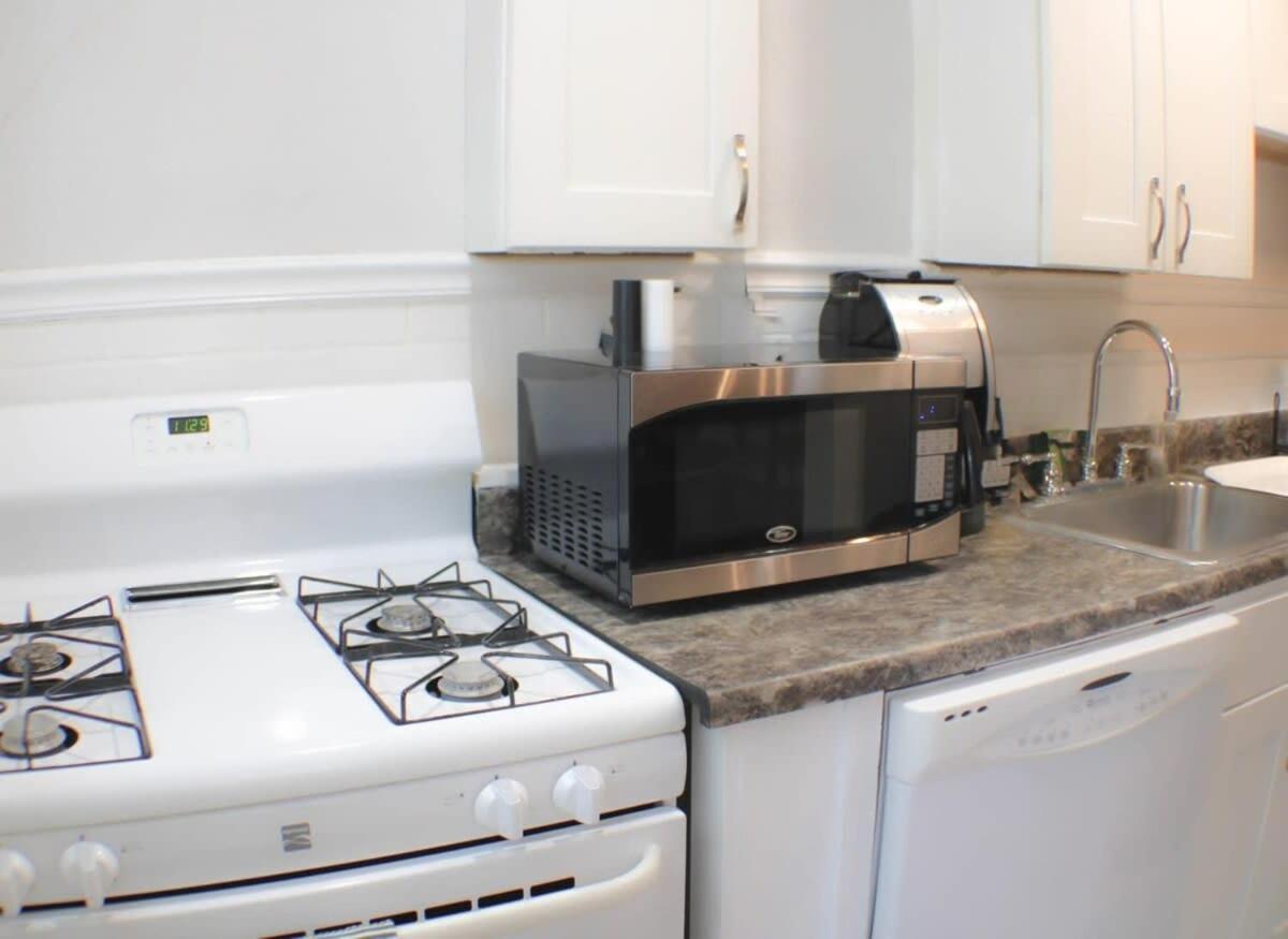 Appartamento Massive 4 Bed House-Short Walk To Amazing View Pittsburgh Esterno foto