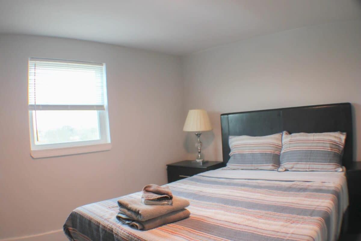 Appartamento Massive 4 Bed House-Short Walk To Amazing View Pittsburgh Esterno foto